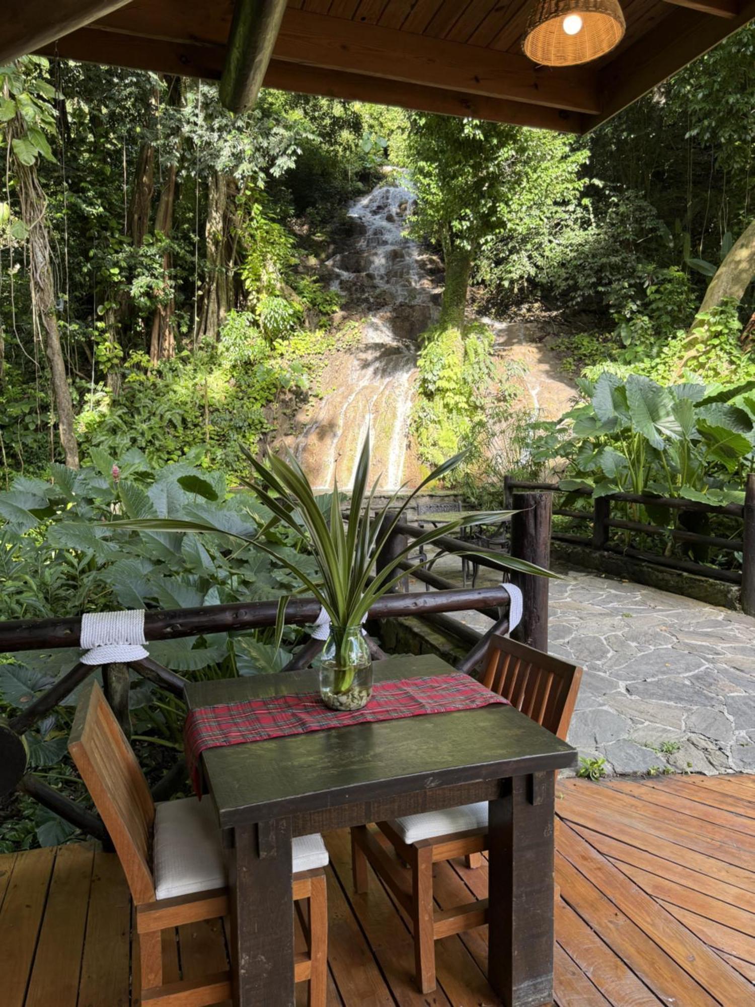 Platon Ecolodge Barahona 외부 사진