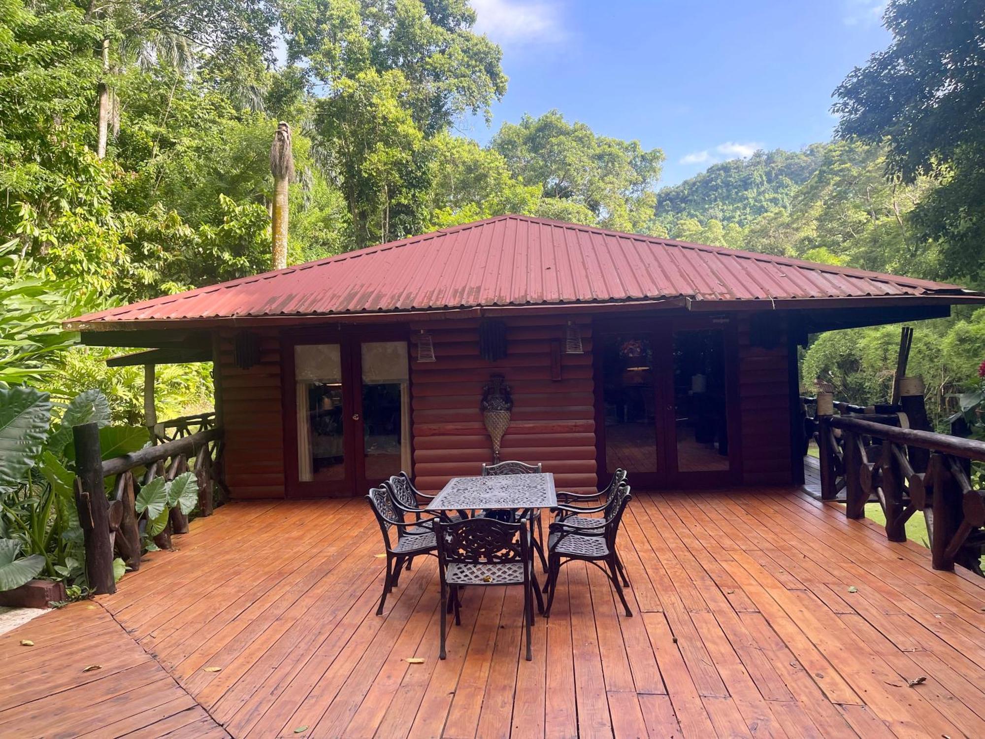 Platon Ecolodge Barahona 외부 사진
